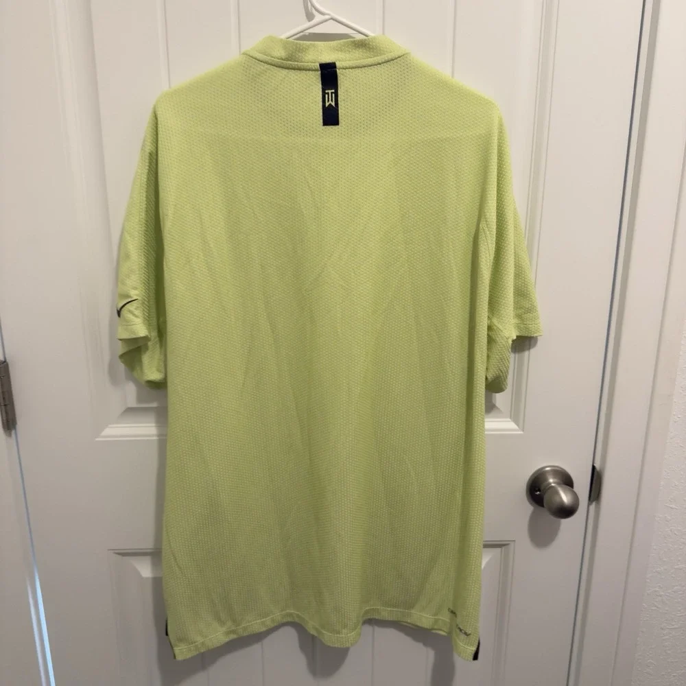 Nike Dri Fit Adv Tiger Woods Collection Men's Lime Colored Shirt Size XL